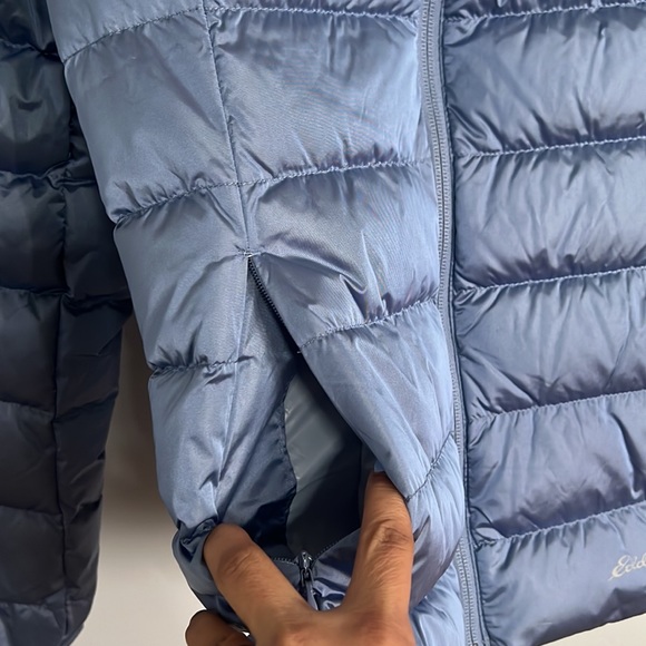 Eddie Bauer cirruslite jacket, 650 fill premium down insulation xs women - Picture 5 of 6